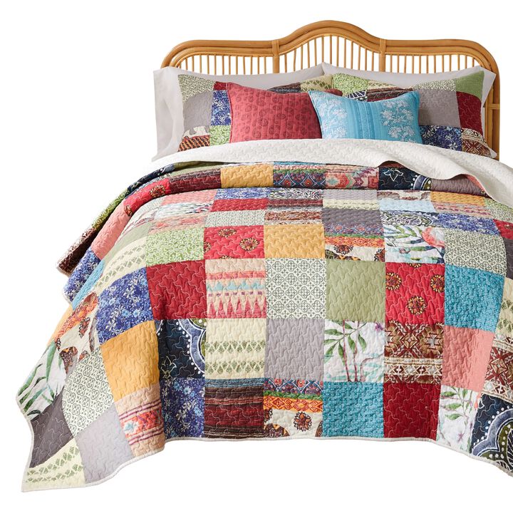 Lily 3pc King Quilt and Pillow Sham Set, Assorted Patchwork, Multicolor