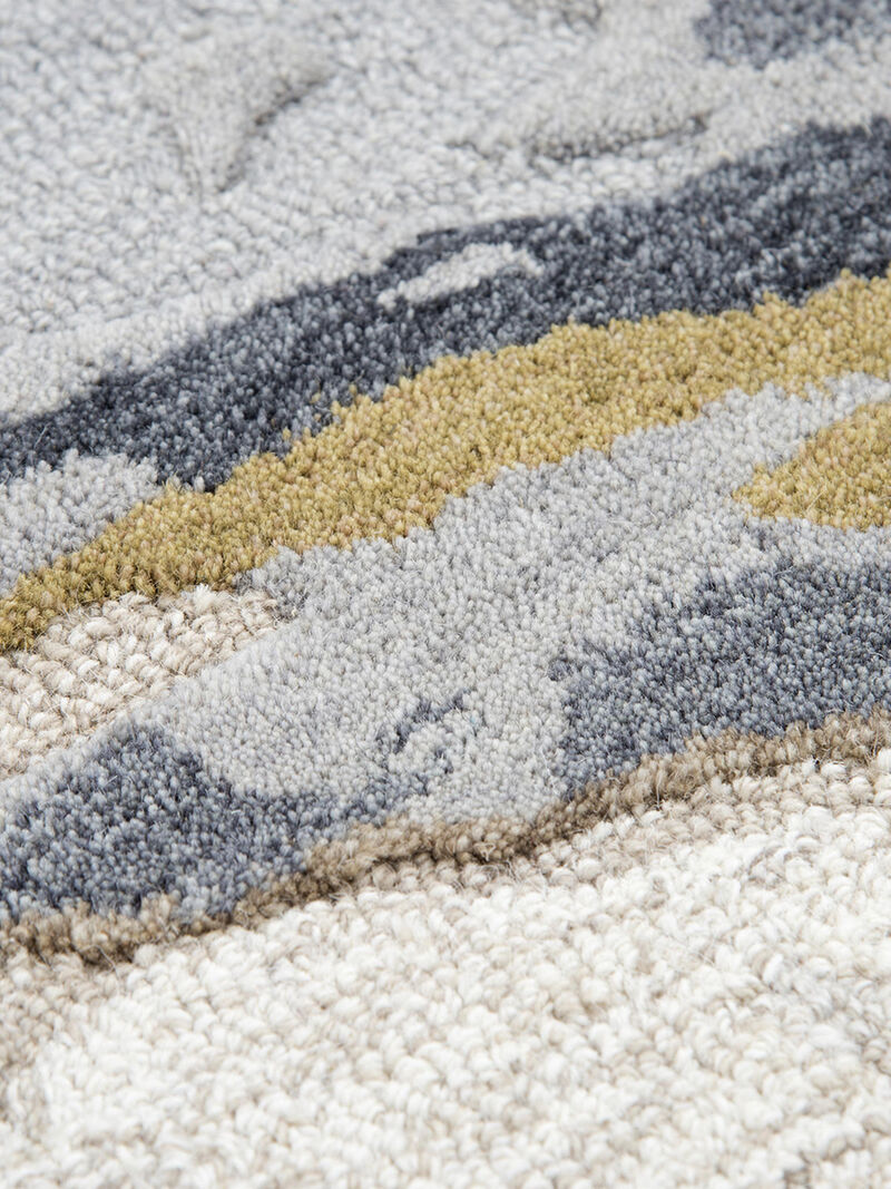 Vogue VOG110 5' x 8' Rug