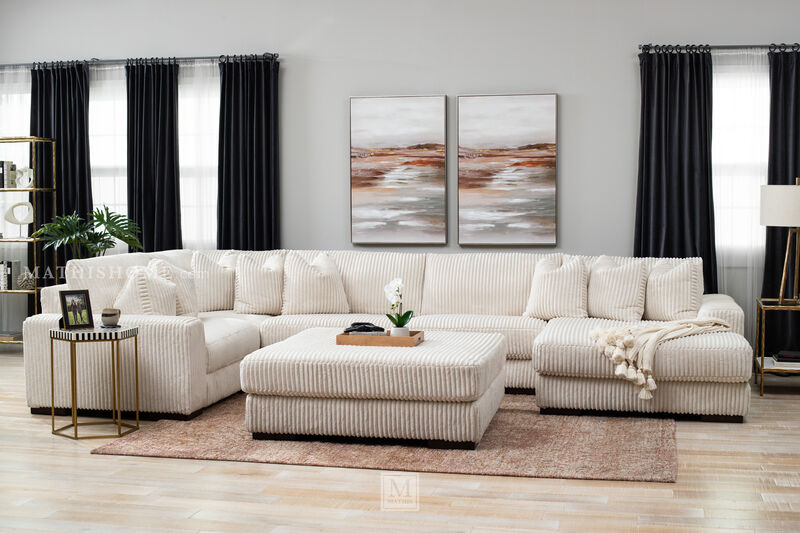 Lindyn Living Room Set in Ivory