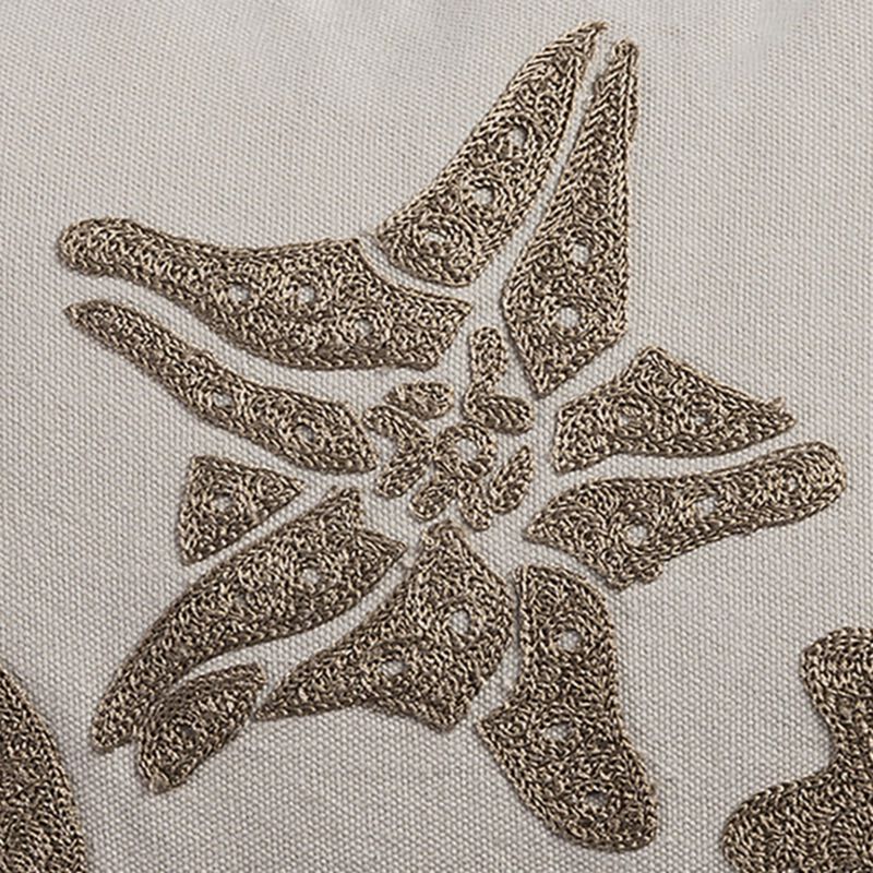 T08868 Pillow