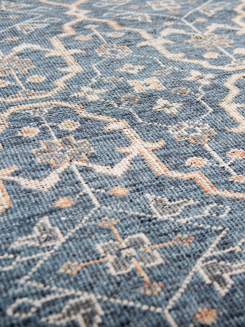 Centra CET724 Blue 8' x 10' Rug