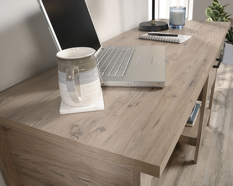 Summit Station Desk