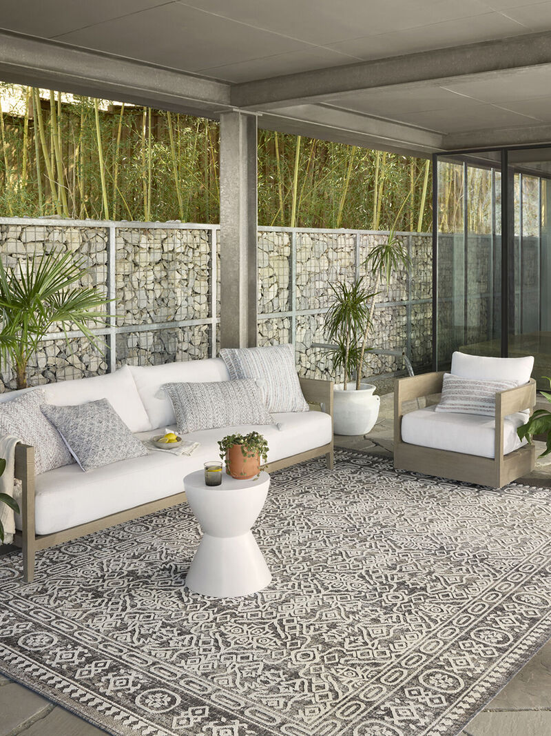 Rainier RAI02 Collection By Loloi