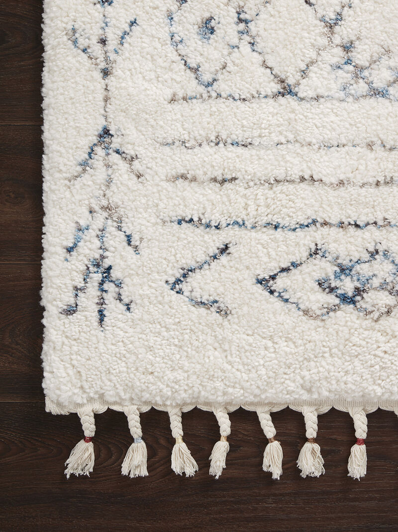 Ronnie RON02 Ivory/Sky 18" x 18" Sample Rug