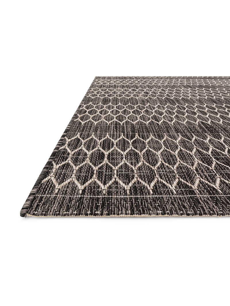Isle IE01 Black/Grey 3'11" x 5'10" Rug