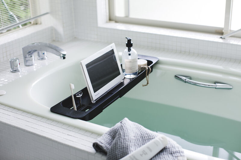 Expandable Bathtub Caddy