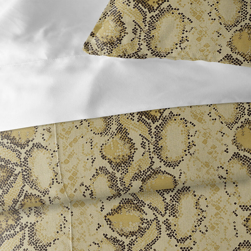 6ix Tailors Fine Linens Serpentine Gold Coverlet Set