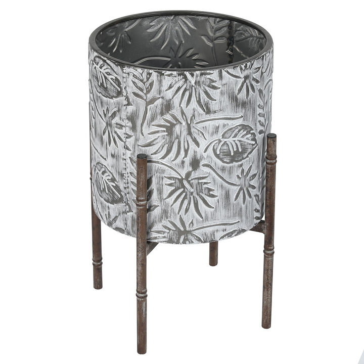 LuxenHome Set of 2 Coastal Distressed White and Gray Metal Cachepot Planters with Metal Stand