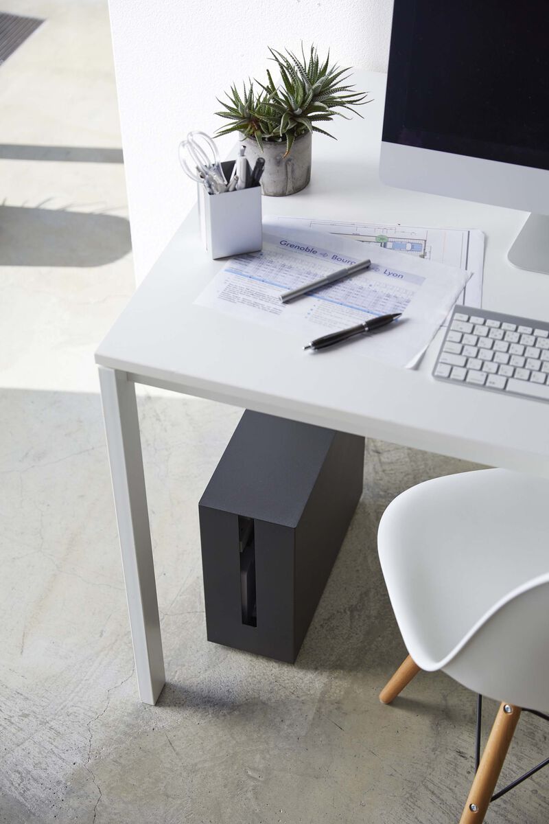 Rolling Cable Management Rack