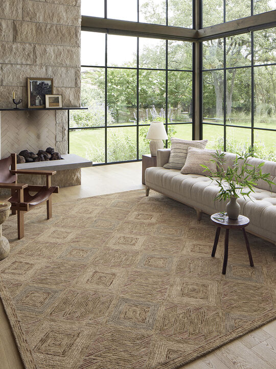 Varena VAR-02 Berry / Multi 18" x 18" Sample Rug by