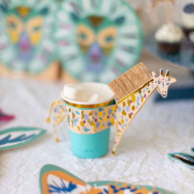 Ma Fete Safari Paper Cups With Giraffe Sleeve