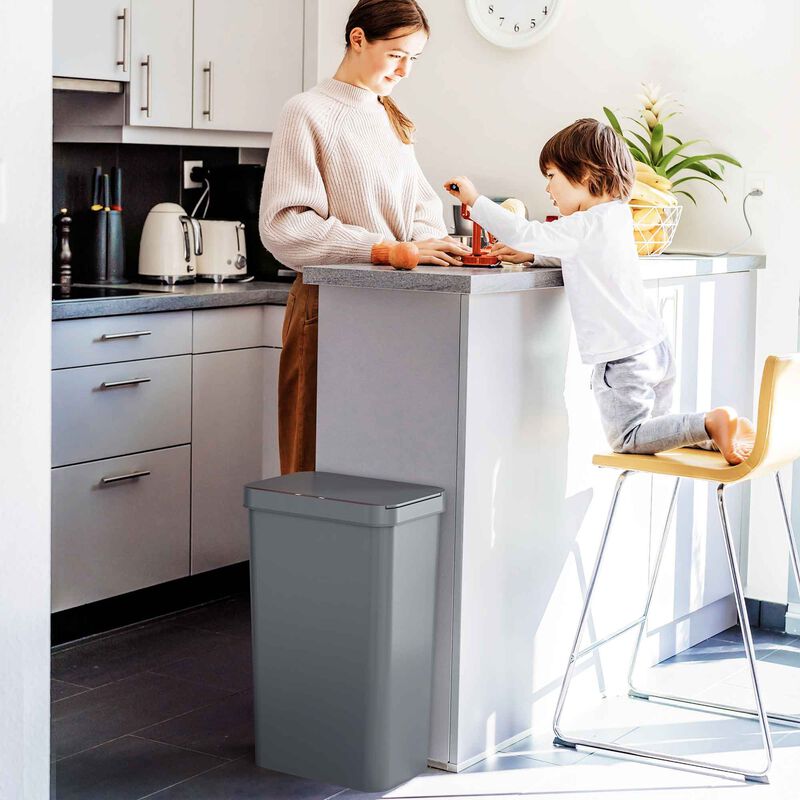 iTouchless 13.2 Gallon / 50 Liter Prime Plastic Sensor Trash Can (Gray)