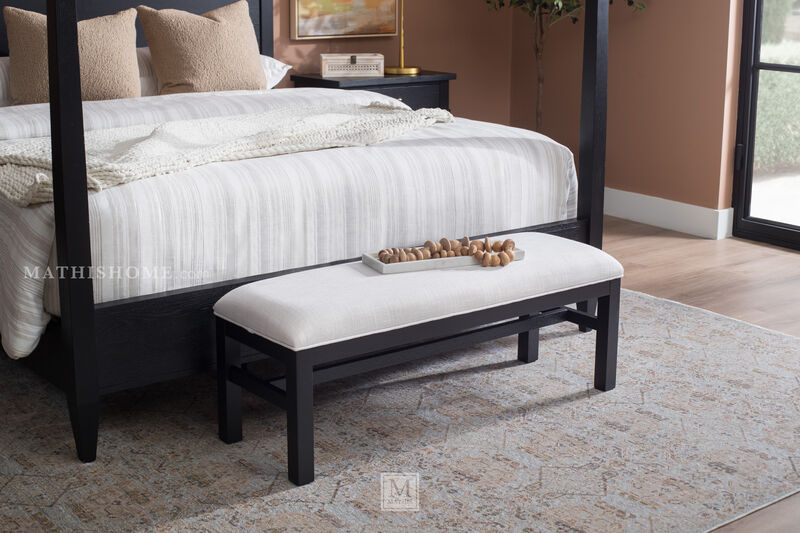 Traditions Queen Poster Bed