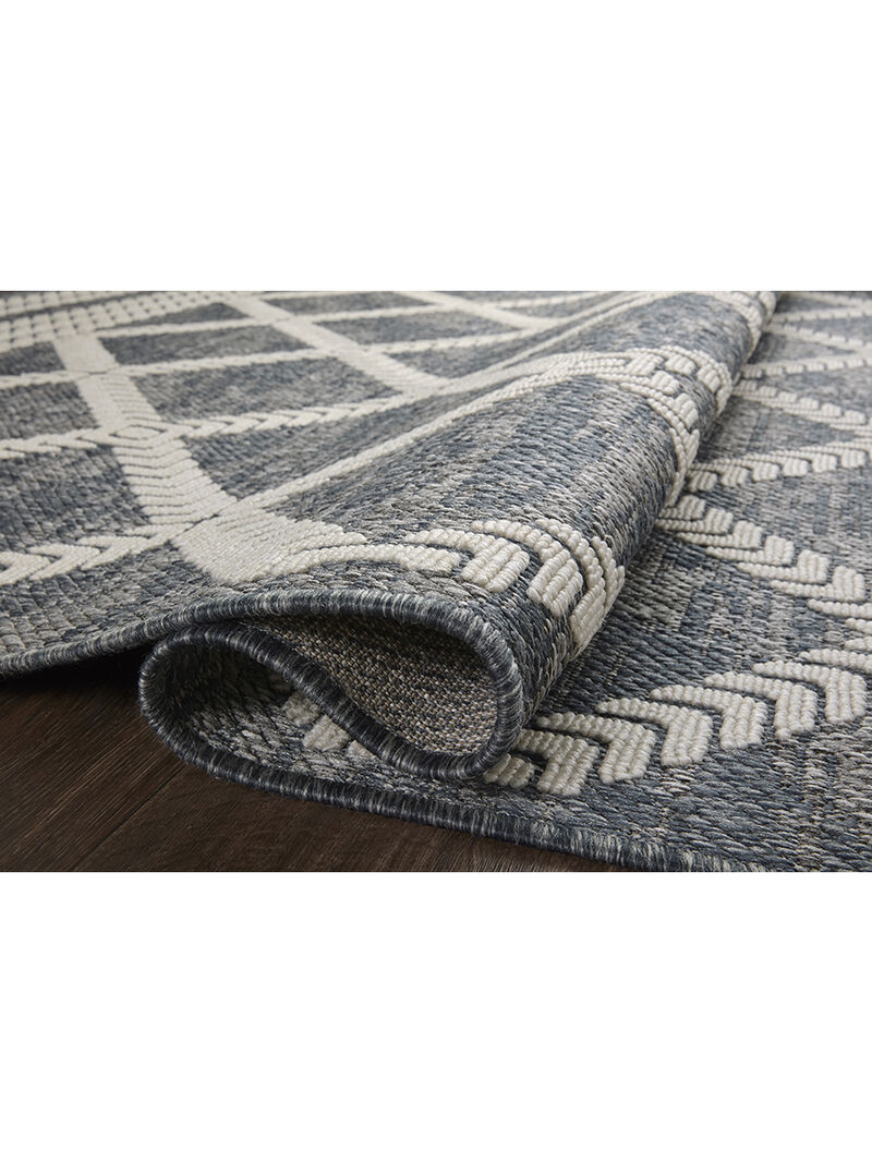 Rainier RAI05 Denim/Ivory 3'11" x 5'11" Rug