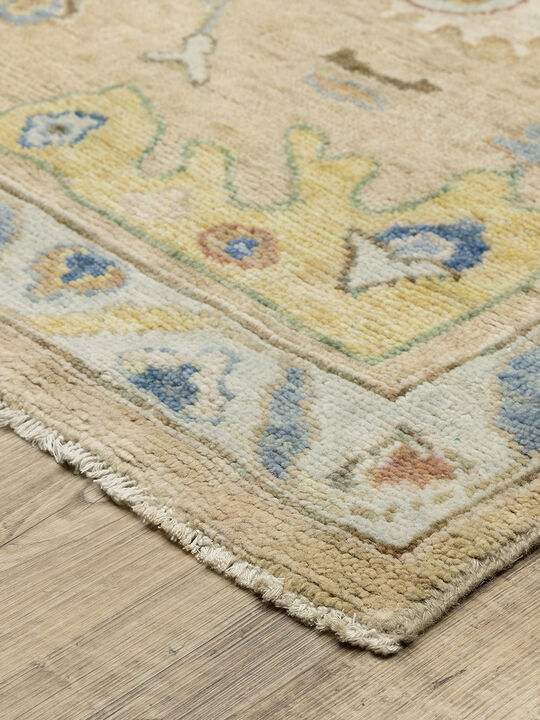Palace 2' x 3' Beige Rug