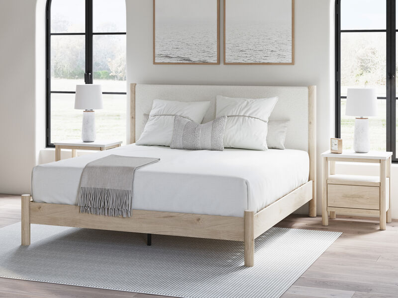 Cadmori Two-tone King Upholstered Panel Bed