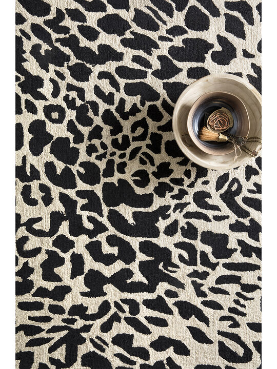 Masai MAS02 Black/Ivory 18" x 18" Sample Rug