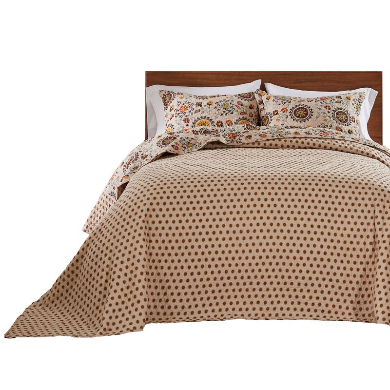 Dorra 3pc Queen Bedspread Set, 2 Shams, Floral Crest, Beige Yellow Cotton
