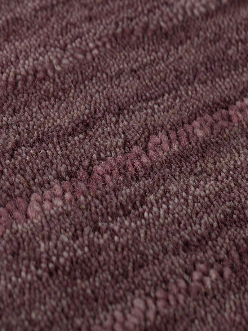 Rafia RF100 Plum 3'6" x 5'6" Rug