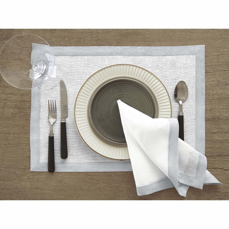 Solino Home 100% Pure Linen Cloth Napkins 20 x 20 Inch Set of 4 | Classic Dinner Napkins