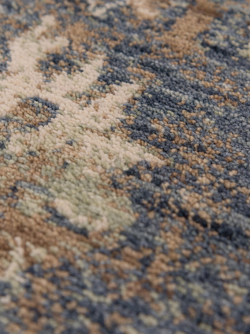Platinum PNM105 8' x 10' Rug