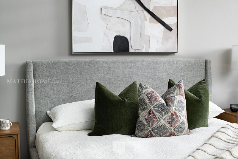 Lindon Queen Upholstered Island Bed