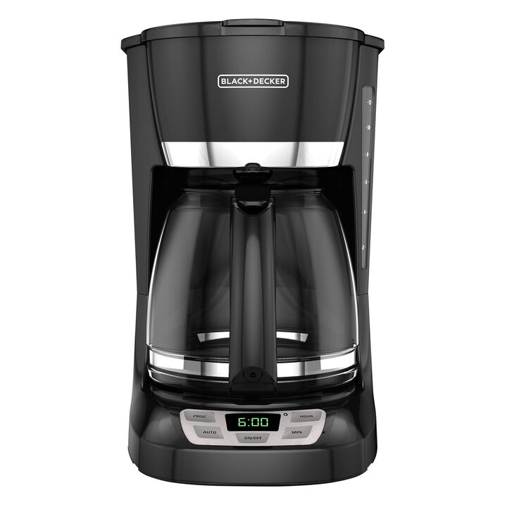 Black and Decker 12 Cup Programmable Coffeemaker in Black