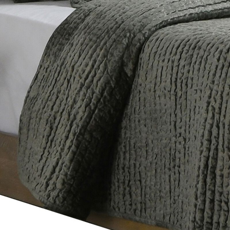 Lipa 96 x 108 Handmade King Quilt with Polyfill and Cotton Binding-Benzara