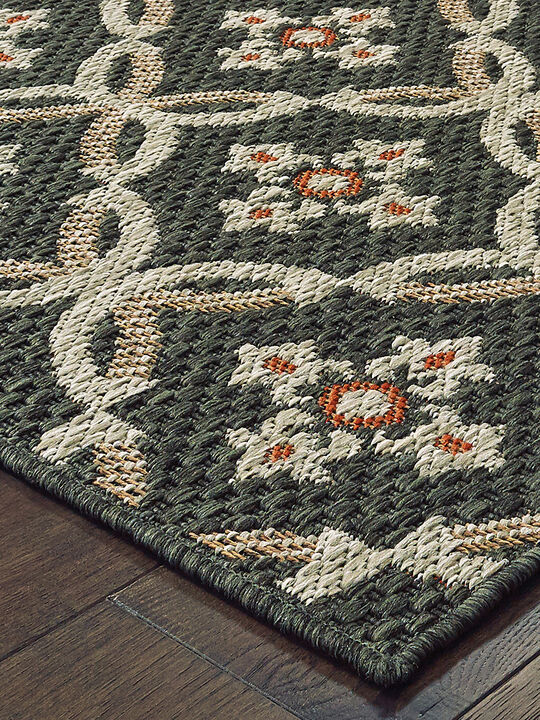 Latitude 7'10" x 10' Grey Rug