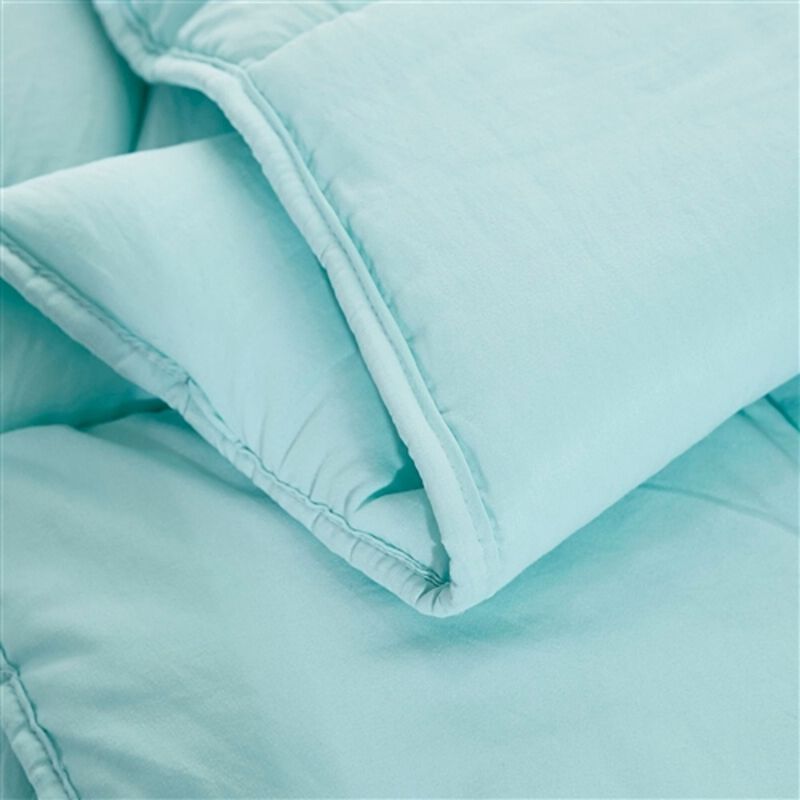 Microfiber Reversible 3-Piece Bedding Set – Easy Care and Ultra Soft