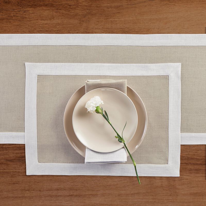 Solino Home 100% Pure Linen 14 x 19 Inch Placemats Set of 4 | Festive Edge