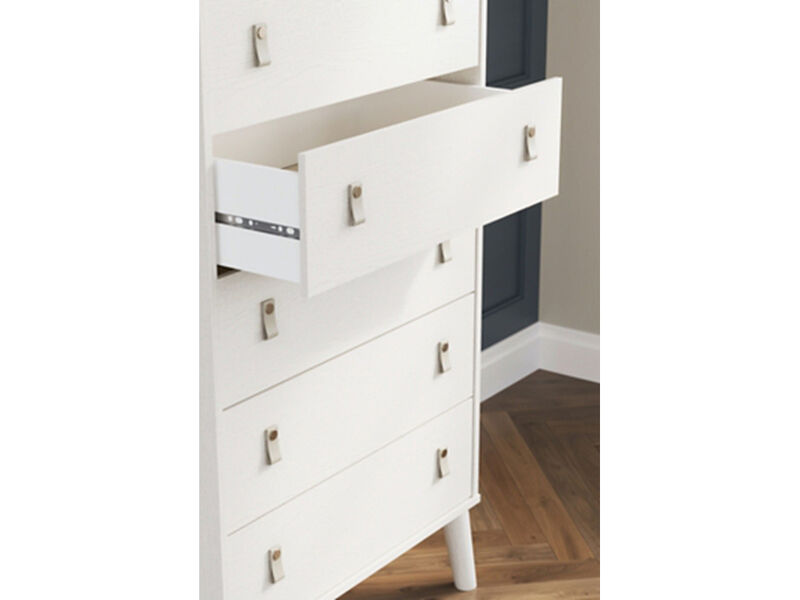 Aprilyn Chest of Drawers