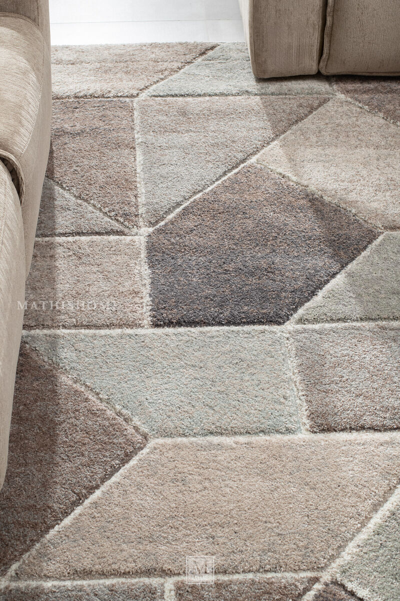 Cambria 4L Collection