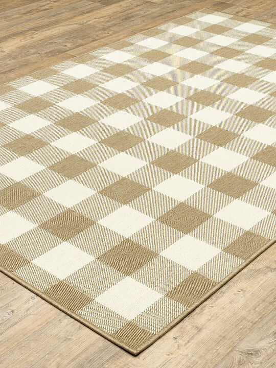 Marina 5'3" x 7'6" Tan Rug
