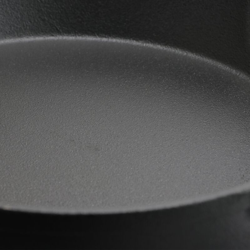 General Store Addlestone 12 in. Preseasoned Round Cast Iron Frying Pan