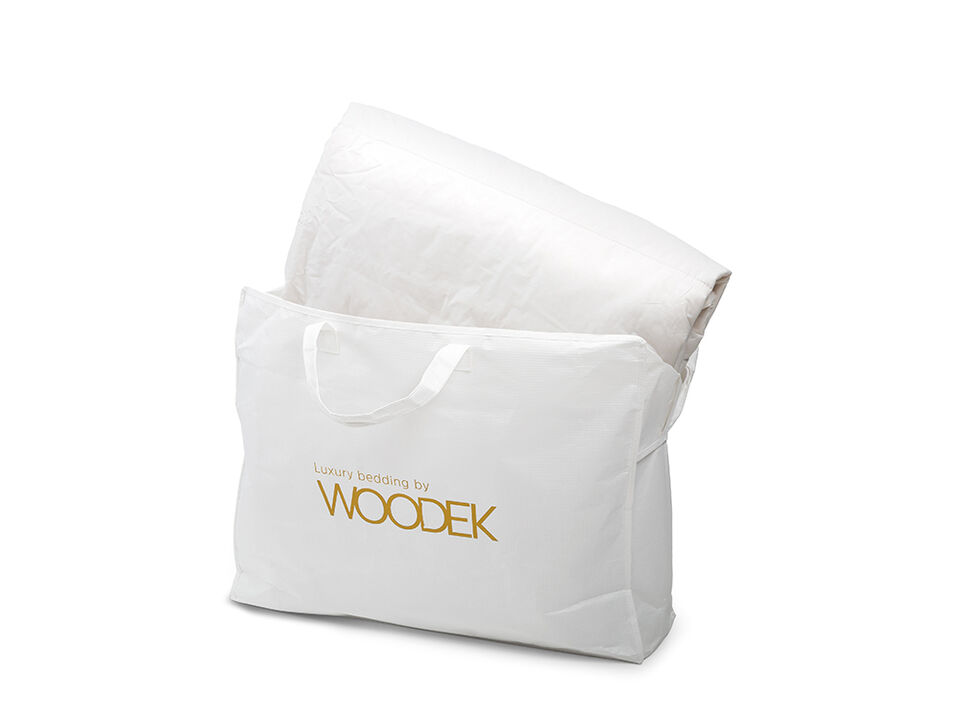 Woodek Luxury Natural and Hypoallergenic Lightweight Cotton Comforter, Breathable and Soft, King-size 94x88 inches - Perfect for All Seasons