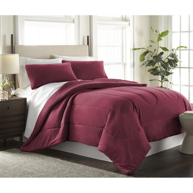 Micro Flannel Reverse to Sherpa Comforter Set