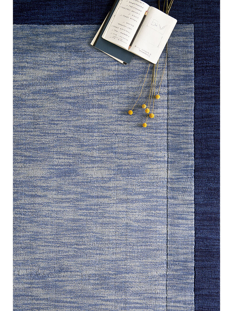 Hamilton HM01 Navy 5' x 7'6" Rug