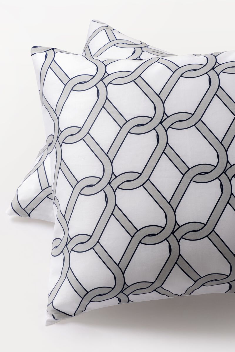 Brooks Brothers Chain Link Allover Printed Cotton Sateen Pillowcase Pair