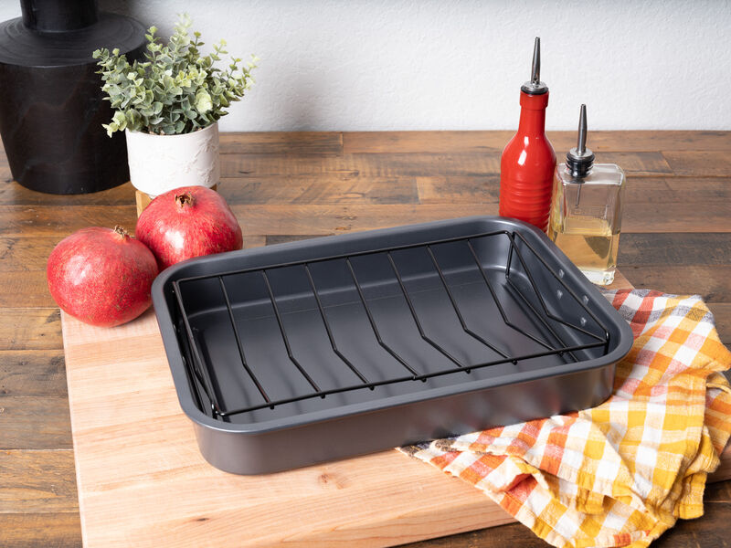 16.5" Non-Stick Carbon Steel Roasting Pan with V Shaped Rack