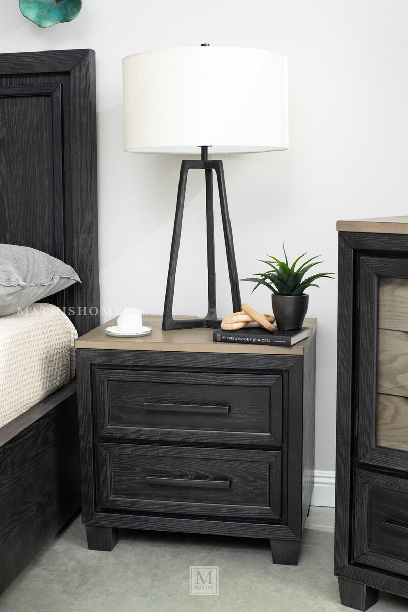 Wynlett Black Lamp