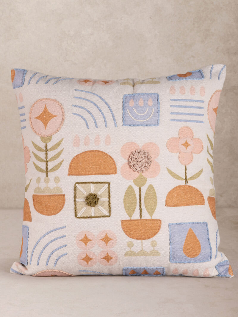 Junia Pillow