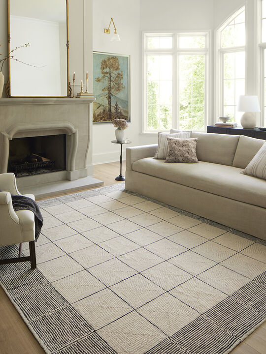 Francis FRA02 Cream/Black 18" x 18" Sample Rug