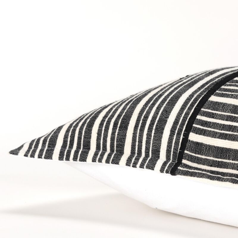 T20008 Pillow
