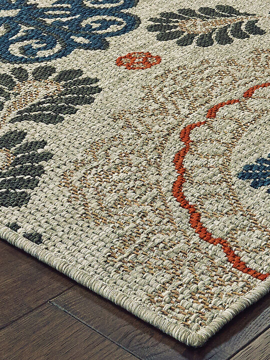 Latitude 3'3" x 5' Grey Rug