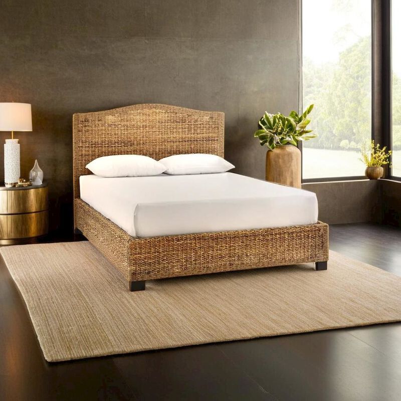 FurniFact Charming Queen Bed Frame with Arched Headboard and Natural Brown Finish
