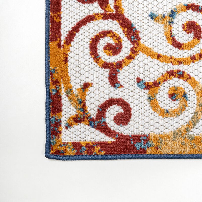 Atrani Scroll Trellis Indoor/Outdoor Area Rug