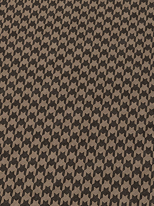 Hinton HN1 Chocolate 3' x 5' Rug