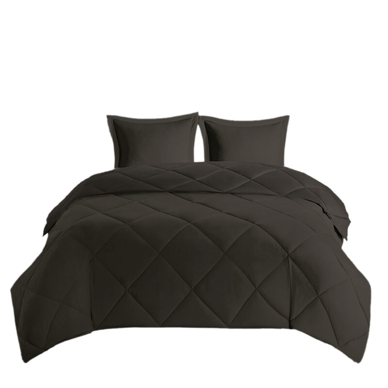Gracie Mills Vicente Reversible Diamond Quilt Down Alternative Comforter Set with 3M Scotchgard Protection