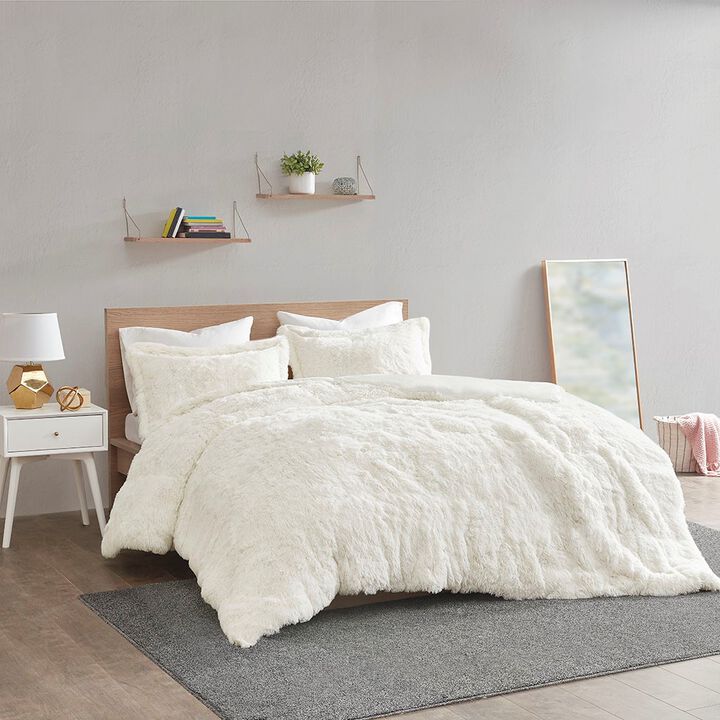 Gracie Mills Susie Solid Shaggy Long Fur Duvet Cover Set